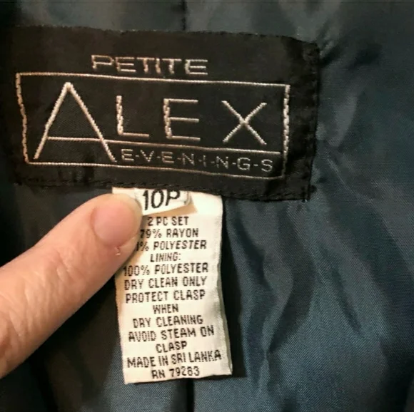 ALEX EVENINGS PETITE Iridescent Teal Two Piece Evening Dress Set